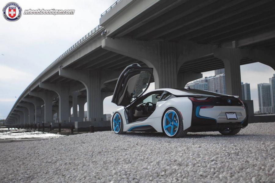  BMW i8 by Wheels Boutique 2015 года  (фото 18 из 18)